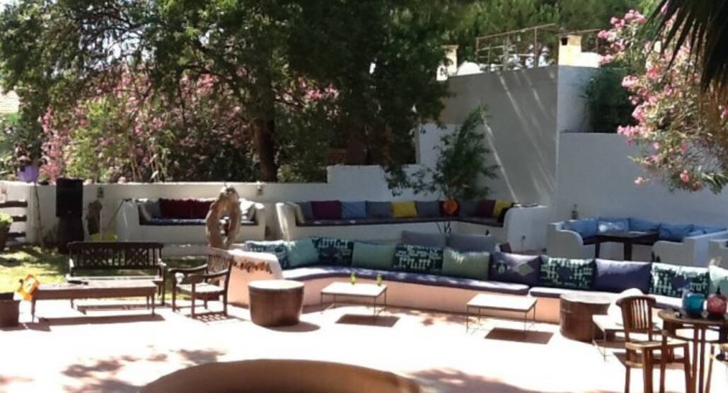 Pitos Cafe Bar Photos Pictures Of Pitos Cafe Bar Gumusluk Bodrum